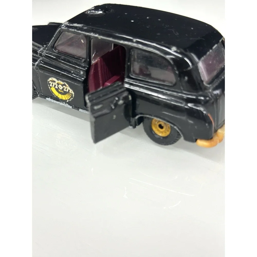 Corgi Juniors London Taxi Black Diecast Car Radio 272-0-272 Taxis Vintage Toy
